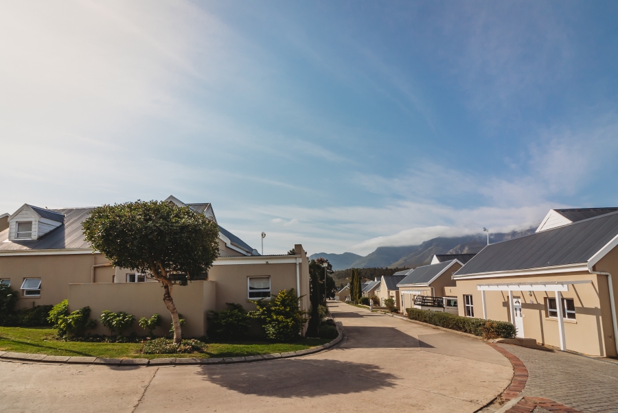 3 Bedroom Property for Sale in Blanco Western Cape